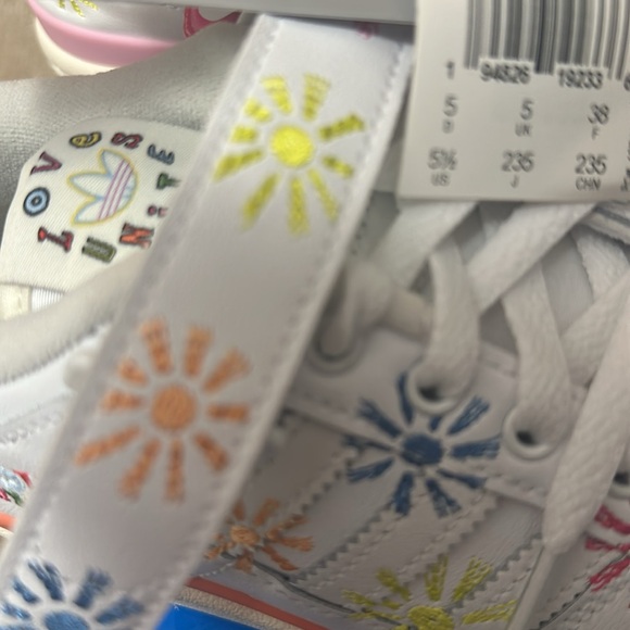 Adidas Forum Low Top Size Men's 5.5 = Women's 7.5 -  NIB - Picture 7 of 7